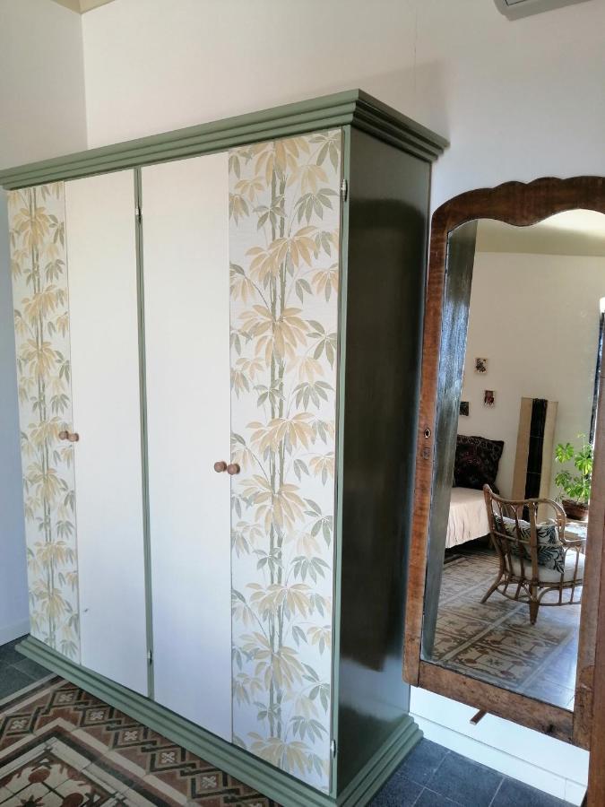 A Naca Villa Ragusa Luaran gambar